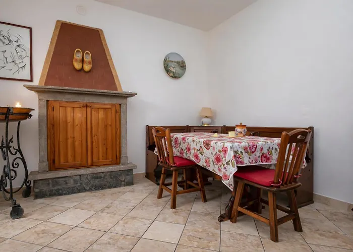 Casa Curti 1 아파트 *